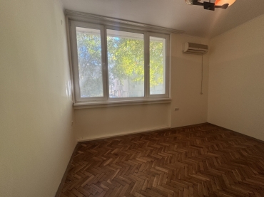 Бургас, гр. Бургас, Продава 